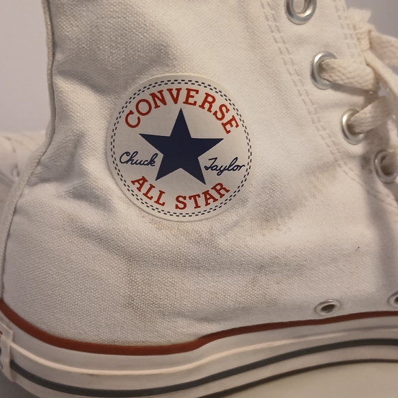Converse White High-Top Sneakers Style Code M7650 - Picture 5 of 13